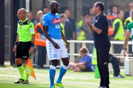 Pemain Napoli Ingin Dampingi Istri Melahirkan, Sarri: Tidak, Kamu Tak Boleh Pergi