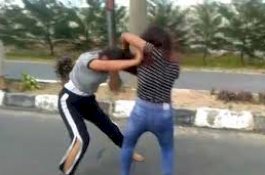 Rebutan Cowok, Tiga Wanita Ini Hantam Gadis 16 Tahun