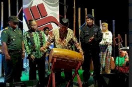 Buka Kampung Mahasiswa Seni, Wawali Parepae: Teruslah Berkarya dengan Tepat dan Terarah