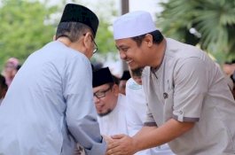 Kunker di Palopo, Wagub Sulsel Sapa Masyarakat di Masjid Agung