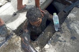 Coba Kabur dari Polisi, Pengedar Narkoba Sembunyi dan Terjebak 24 Jam di Got