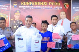 Suami Jual Istri di Twitter, Tawarkan Threesome Meski Sudah Punya Anak