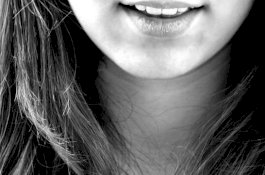 Apakah Anda Ingin Kurangi Dagu Ganda? Cobalah Latihan Sederhana Ini