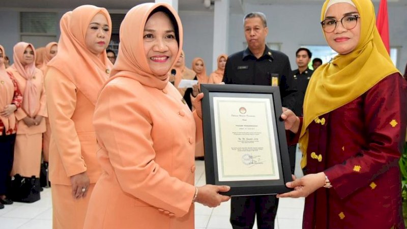 Pelantikan Ketua DWP Sulsel, Liestiaty Ajak Istri ASN Jadi Kekuatan Penting Bagi SuamI