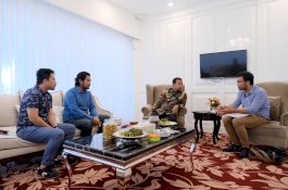 Fokuskan Program Berdayakan Masyarakat Desa, Wagub Sulsel Dukung Komunitas Tawa Semesta