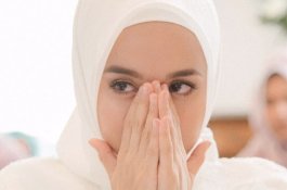 Di Jam Ini, Menangis Bisa Bantu Turunkan Berat Badan