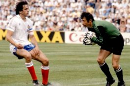Qari Pemilik Suara Merdu Ini Ternyata Mantan Kiper Kuwait di Piala Dunia 1982