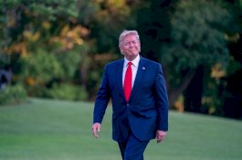 Bagaimana Pendapat Trump Tentang UFO?