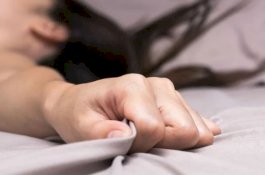 Tidak Disangka, Ini 5 Penyebab Wanita Susah Orgasme