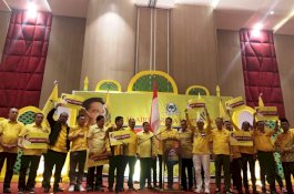 Pastikan Maju di Munas Golkar, Airlangga Hartarto Deklarasi di Makassar