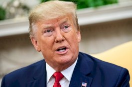 Trump Dilarang Blokir Musuhnya di Twitter