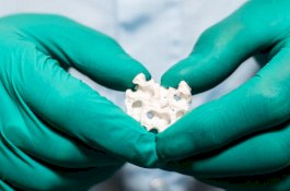 Ilmuwan Ciptakan Kulit dan Tulang Cetak 3D untuk Manusia di Luar Angkasa