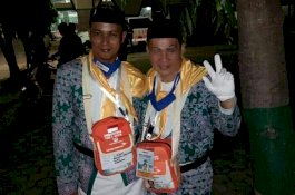 Dua Anggota Kerukunan Waria Asal Bulukumba Berangkat Haji