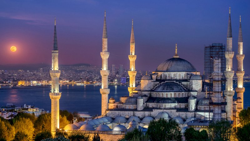 Sosok Dibalik Arsitektur Utsmaniyah yang Megah