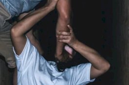 Dicium Ketika Tidur, Saat Bangun Gadis Ini Gigit Lidah Pemerkosa