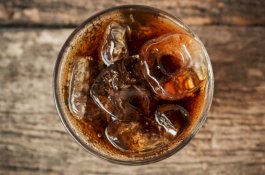 6 Makanan Yang Dapat Membuat Anda Menua Lebih Cepat