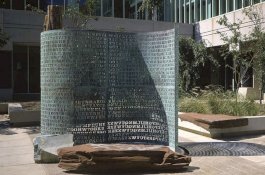 Selama Hampir 3 Dekade Para Ahli Berjuang Pecahkan Kode di Patung ini