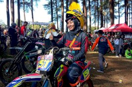 Gadis Cantik Asal Pinrang Ikut Ngetrail di Beautiful Malino