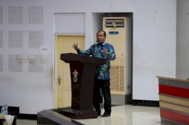 Forum Internasional di Unhas, Danny Pomanto Ulas Komitmen Pemerintah Terkait Kawasan Tanpa Rokok