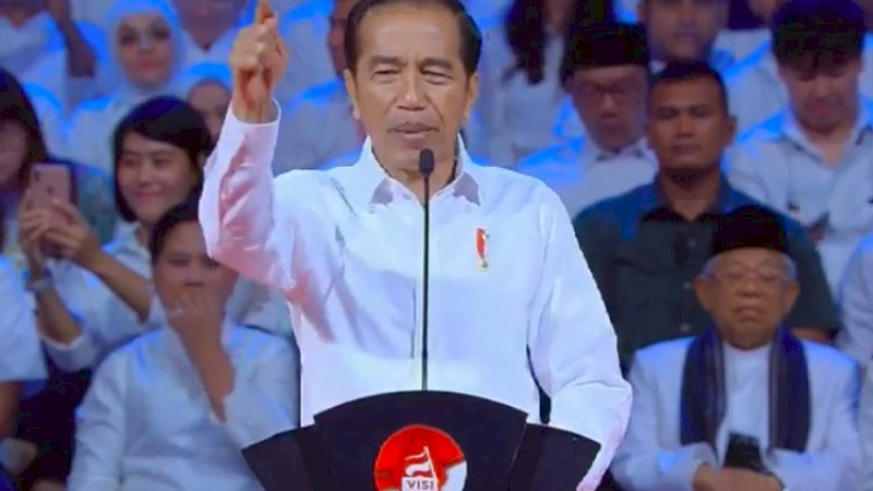 Presiden terpilih Joko Widodo menyampaikan pidato Visi Indonesia di Sentul, Bogor, Minggu (14/7/2019).