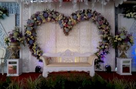 Hanya Makan Biskuit demi Uang Panaik, Pria Ini Lihat Video Mesum Calon Istri Jelang Ijab Kabul