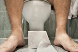 Demi Rekor, Pria Ini Duduk di Kloset 116 Jam