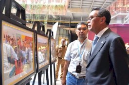Hari Terakhir, Gubernur Sulsel dan Pj Wali Kota Kunjungi Pameran Foto JK