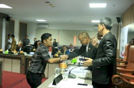 Cerita Irfan Jaya soal Jumras yang Siap Pasang Badan untuk Hartawan, Pemberi Fee 7,5 Persen