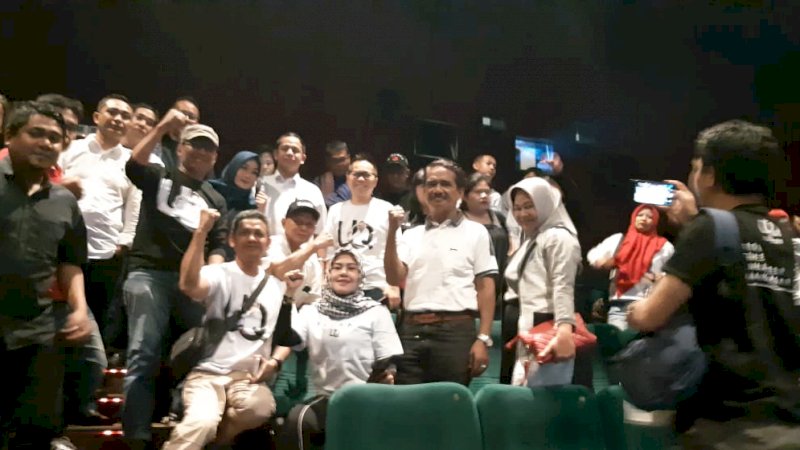 Apresiasi Film Lokal, UQ Ajak Relawan Nobar Film Anak Muda Palsu 