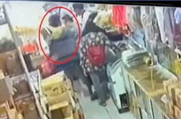 Video dan Cerita di Balik Pemukulan Biarawati di Toko Dodol Pontianak