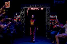 Perkenalkan Nor Diana: Pegulat yang Mengenakan Hijab