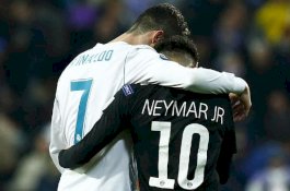 Batal ke Barcelona, Neymar Siap Berduet dengan Ronaldo di Juventus