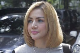 Diperiksa 12 Jam Terkait 'Ikan Asin', Barbie Kumalasari Tersangka?