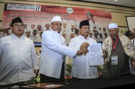 Prabowo-Sandi Tak Diundang Ijtima Ulama IV, Ini Kata Gerindra