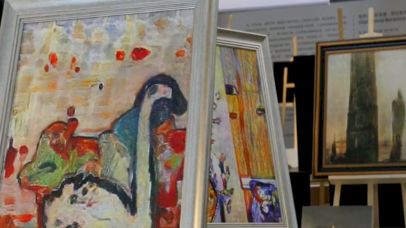 Lukisan dari Robot dengan Kecerdasan Buatan Microsoft Dipamerkan di China