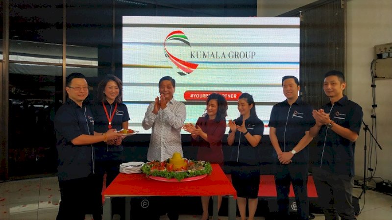 Kumala Motors Group melakukan penyegaran pada logo perusahaan dan mengganti namanya yang diperkenalkan pertama kali pada acara syukuran yang digelar di kantor Kumala Grup, Senin (22/7/2019). 