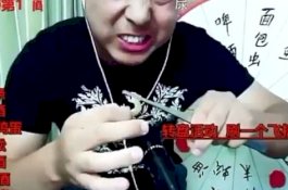 Vlogger Meninggal Saat Live Makan Lipan dan Tokek Hidup-hidup