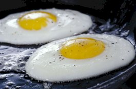 Vegetarian Sebut Telur Lebih Berbahaya dari Rokok