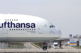 Demi Kencan dengan Pramugari, Pria Ini Pura-pura Buat Ancaman Bom