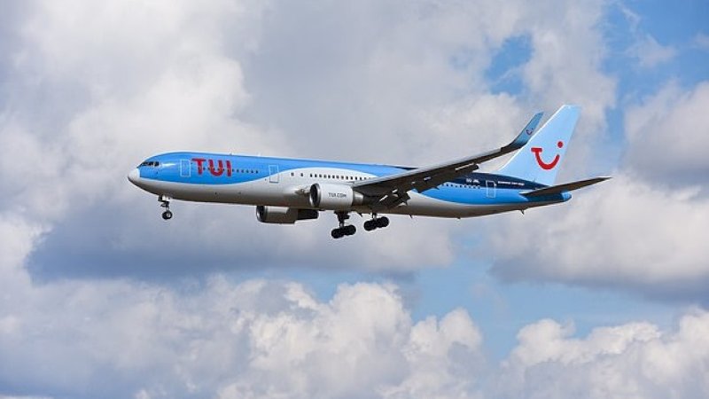 TUI