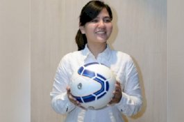 Kesal, Suporter PSM Makassar Doakan Ratu Tisha Jadi Perawan Tua