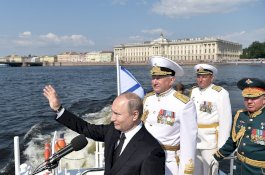 Rusia Gelar Parade Angkatan Laut Terbesar, Melibatkan 4.000 Tentara