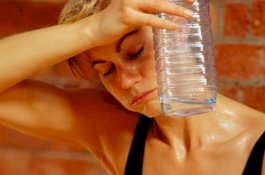 Apa yang Harus Dilakukan Jika Anda Terlalu Banyak Berkeringat