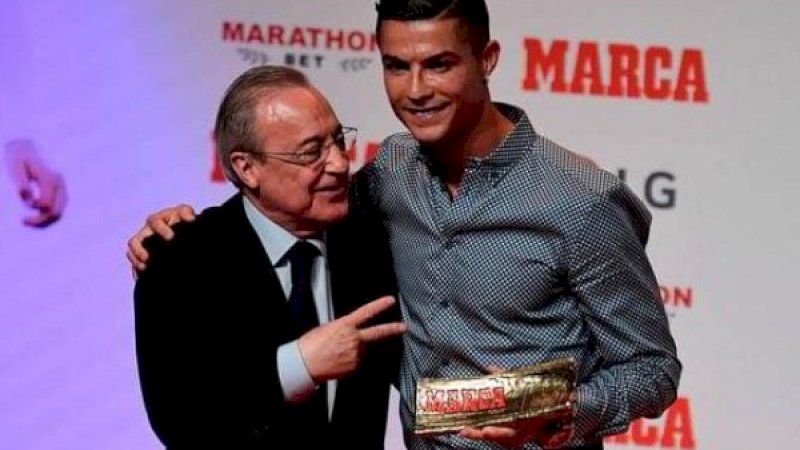 Cristiano Ronaldo (kanan) bersama Presiden Real Madrid, Florentino Perez. (Foto: Tuttosport)