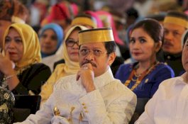 Tegas dan Tak Neko-neko, Sosok IYL di Mata Saudara Kandungnya