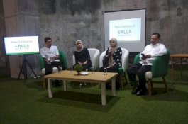 Fatimah Kalla: Mengapa Tak Pakai Nama Athirah Business School?