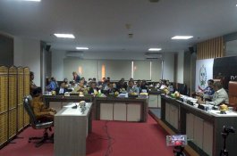 Nurdin Abdullah Jawab Isu KKN di Sidang Pansus Hak Angket