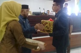 Dihadiri Wabup, Fraksi DPRD Selayar Bulat Terima LPj Bupati 2019