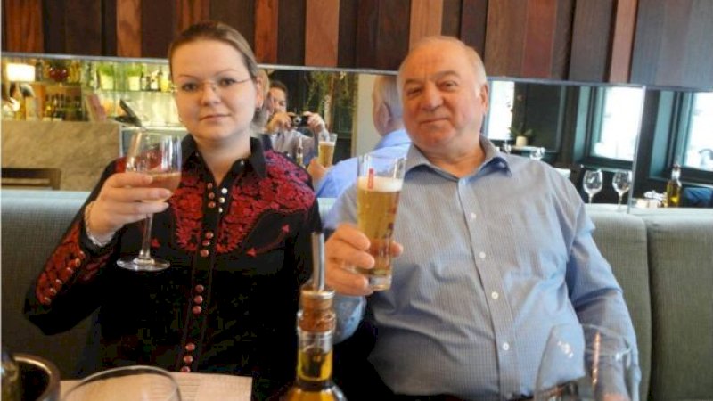 Sergei Skripal dan putrinya,