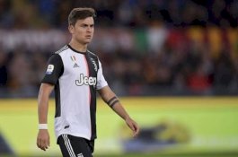 Ronaldo Sarankan Dybala Gabung MU via Grup WhatsApp